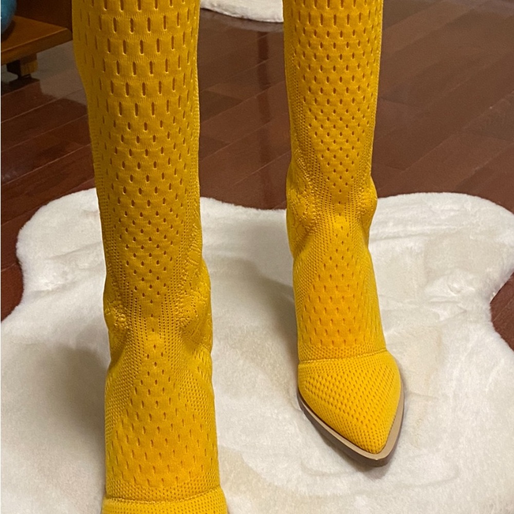 Women's Yellow Jacquard Tall Boots Size 42